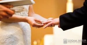 Cara Memilih Cincin Tunangan Berdasarkan Zodiak