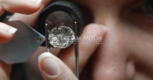 Panduan Penting dalam Memilih dan Membeli Perhiasan Berlian