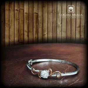 Tips Membeli Gelang Berlian Di Toko Emas Secara Online