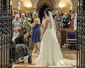 Mitos Cincin Pernikahan Jatuh