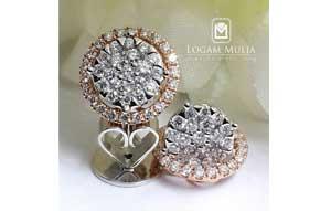 4. Anting Tindik untuk Gaya Glamor