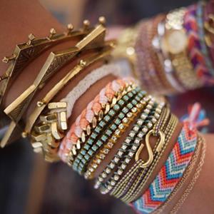 4. Kombinasi dari bentuk gelang