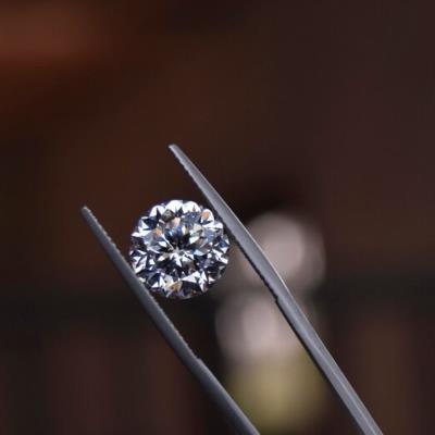 Potongan Round Brilliant